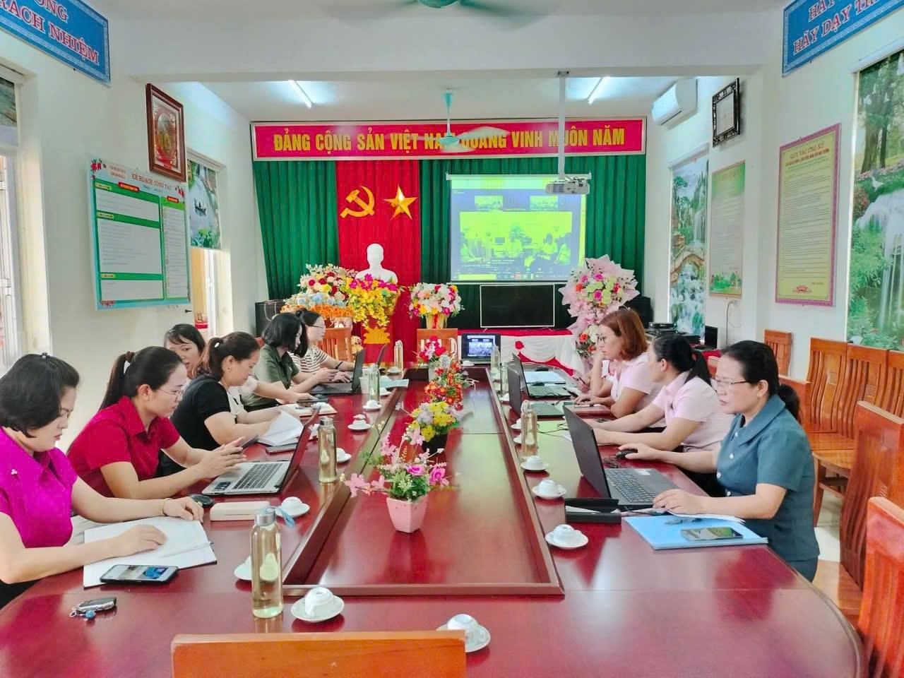 HỘI NGHỊ TRIỂN KHAI CÔNG TÁC CHUYỂN ĐỔI SỐ, TẬP HUẤN VỀ QUẢN LÝ, SỬ DỤNG KHAI THÁC CSDL NGÀNH GIÁO DỤC VÀ ĐÀO TẠO TỈNH PHÚ THỌ NĂM 2026 ĐỢT 2