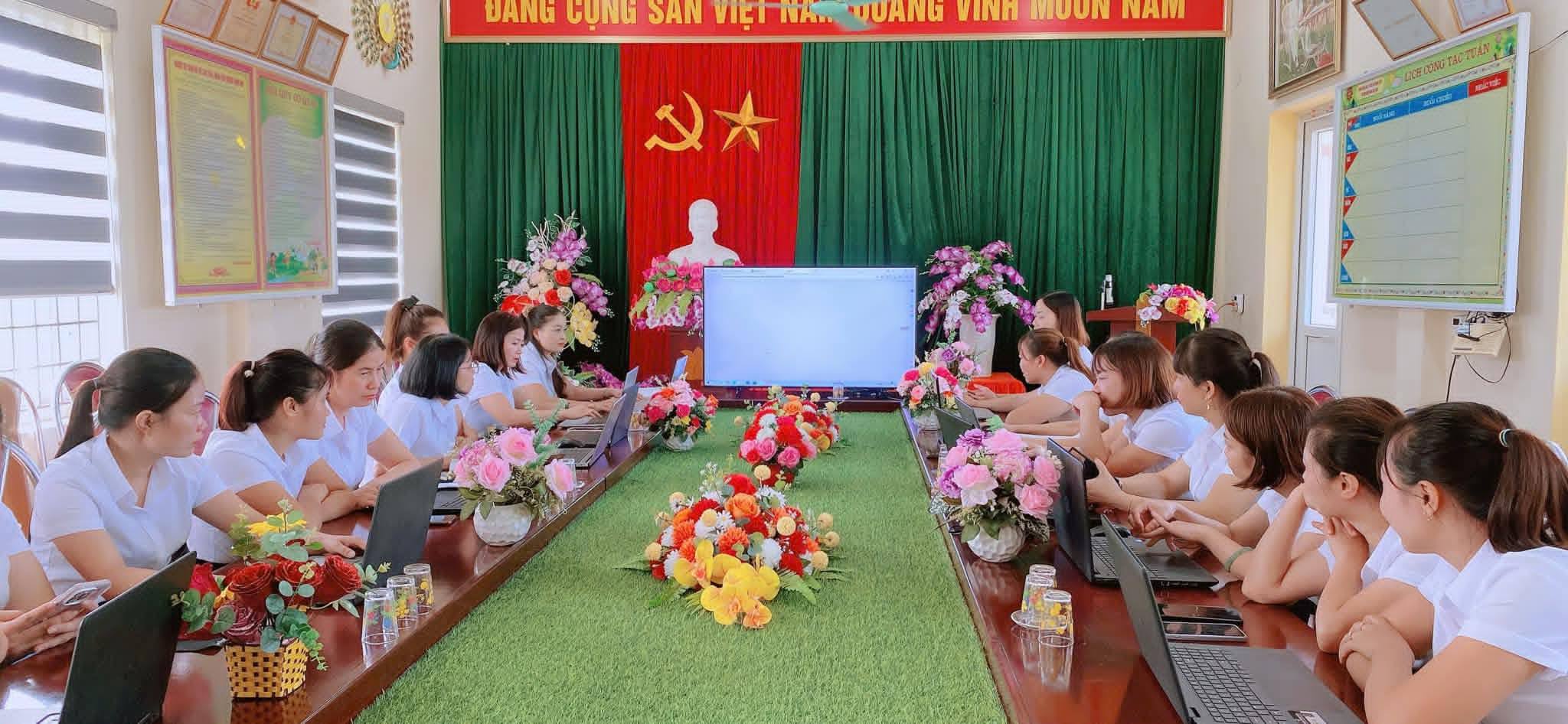 TRƯỜNG MẦM NON SƠN THUỶ TẬP HUẤN CHUYÊN MÔN- SẴN SÀNG CHO NĂM MỚI 2025-2026 !!!