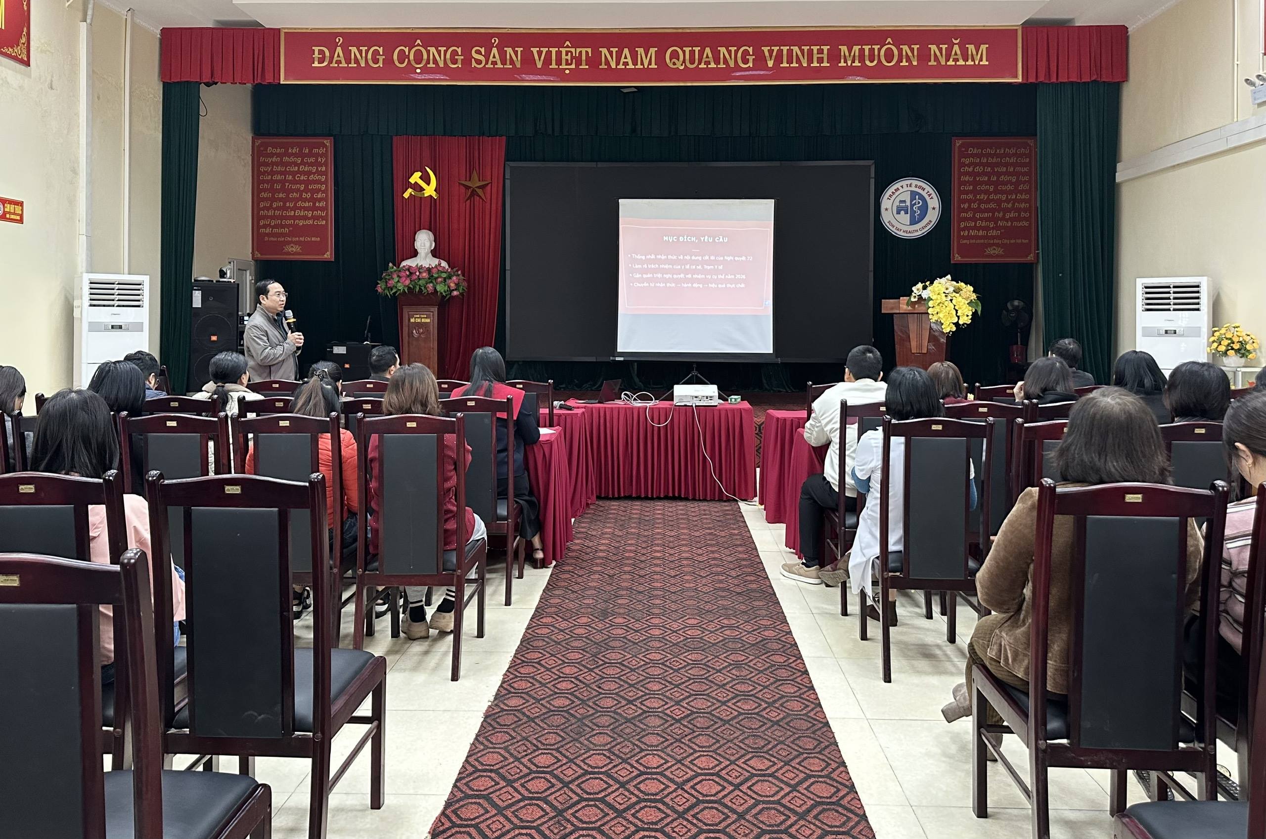 ĐẢNG BỘ TRẠM Y TẾ PHƯỜNG SƠN TÂY TỔ CHỨC SINH HOẠT CHUYÊN ĐỀ QUÝ I NĂM 2026