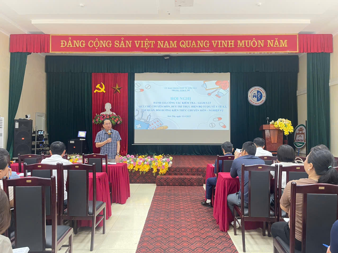 Hội nghị đánh giá, rút kinh nghiệm sau kiểm tra, giám sát Quy chế chuyên môn, các hoạt động chăm sóc người bệnh và duy trì thực hiện Tiêu chí quốc gia về y tế xã