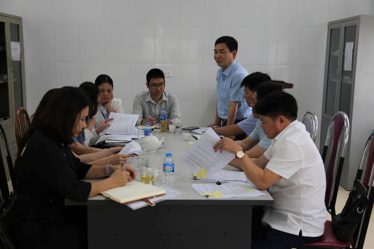 Chi cục Dân số, trẻ em và phòng, chống tệ nạn xã hội giám sát chiến dịch truyền thông lồng ghép cung cấp dịch vụ CSSKSS, KHHGĐ và nâng cao chất lượng dân số năm 2025 tại Trung tâm Y tế Sơn Tây