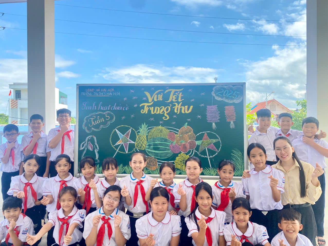 TRUNG THU 2025
