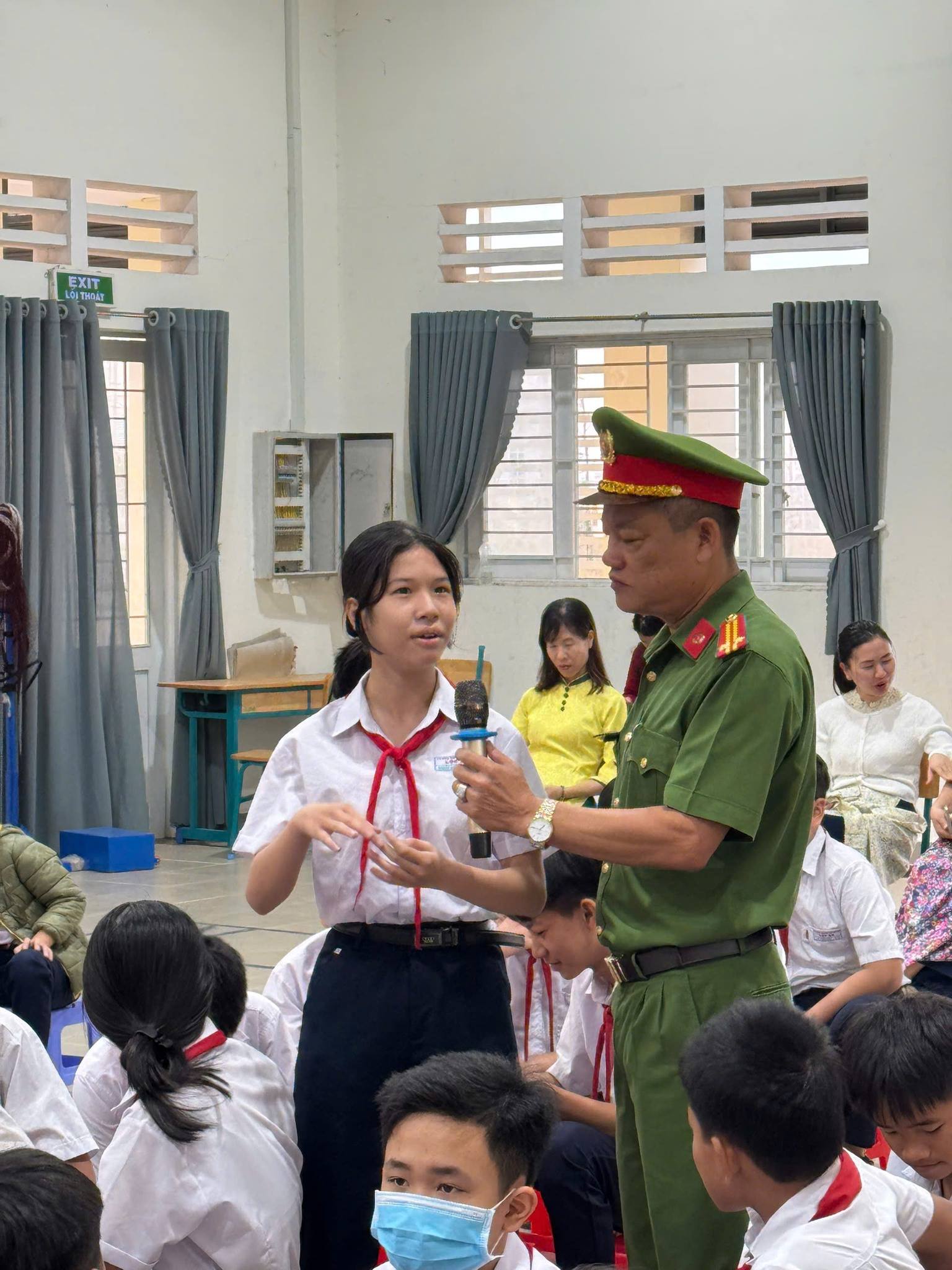 🚦📚 TRƯỜNG THCS LỘC AN – LAN TỎA NHẬN THỨC, CHUNG TAY VÌ MỘT MÔI TRƯỜNG HỌC ĐƯỜNG AN TOÀN, LÀNH MẠNH 📚🚦