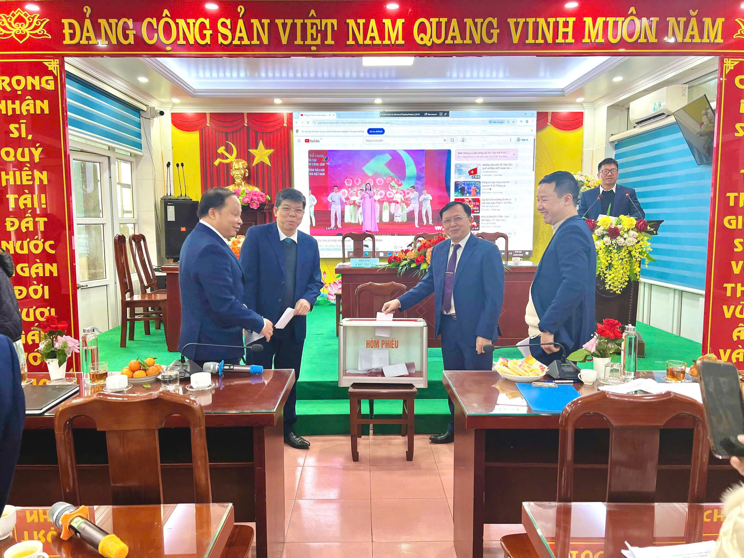 anh tin bai