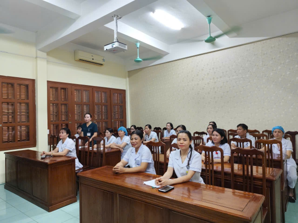 BỆNH VIỆN DA LIỄU TỔ CHỨC SINH HOẠT KHOA HỌC ĐIỀU DƯỠNG THƯỜNG QUY THÁNG 7/2026
