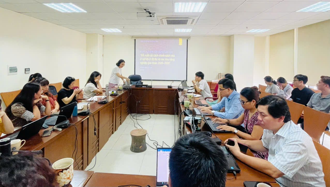 Viện Xã hội học và Tâm lý học tổ chức sinh hoạt khoa học chia sẻ kinh nghiệm xây dựng báo cáo tư vấn chính sách gửi Chính phủ