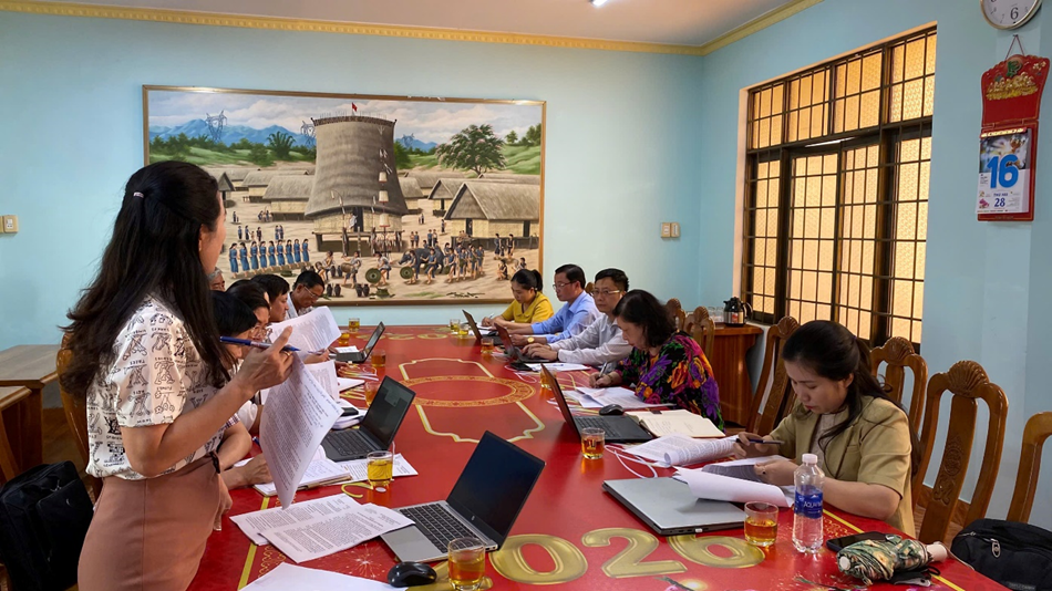 Đoàn Công tác của Viện Dân tộc học và Tôn giáo học nghiên cứu về biến đổi văn hóa trong cộng đồng dân tộc Ba-na theo Công giáo tại tỉnh Kon Tum từ 1986 đến nay