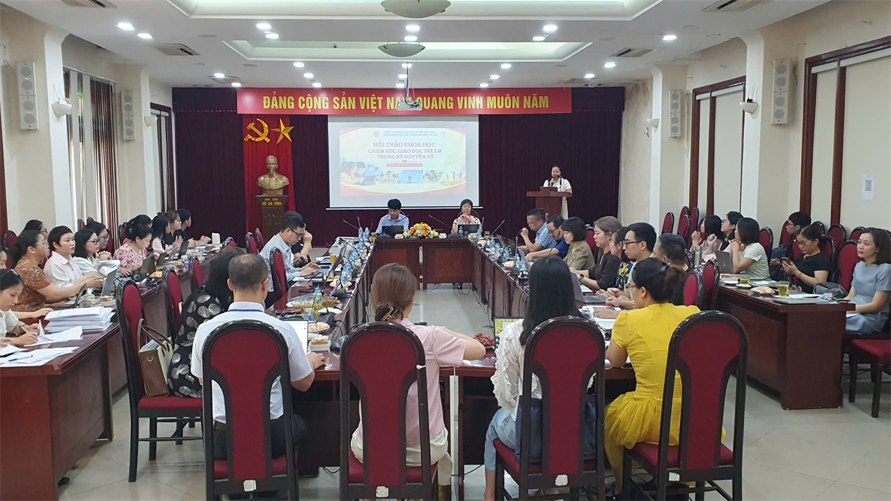 Hội thảo khoa học “Chăm sóc, giáo dục trẻ em trong kỷ nguyên số”