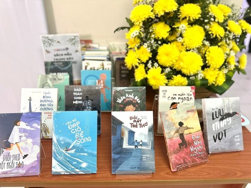 Dịch thuật và tiếp nhận tiểu thuyết đương đại Trung Quốc ở Việt Nam sau Đổi mới