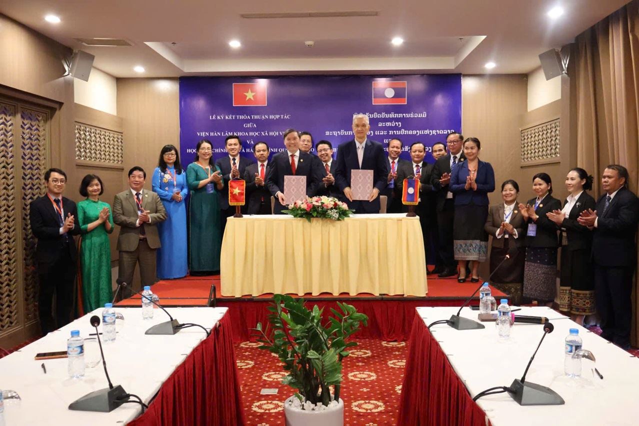 Viện Hàn lâm Khoa học xã hội Việt Nam và Học viện Chính trị và Hành chính quốc gia Lào ký Thỏa thuận hợp tác giai đoạn 2026 - 2030