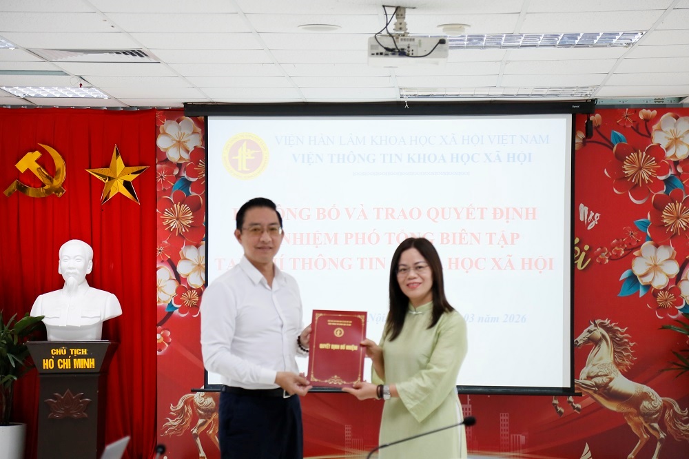 Hội nghị công bố và trao Quyết định bổ nhiệm Phó Tổng biên tập Tạp chí Thông tin Khoa học xã hội