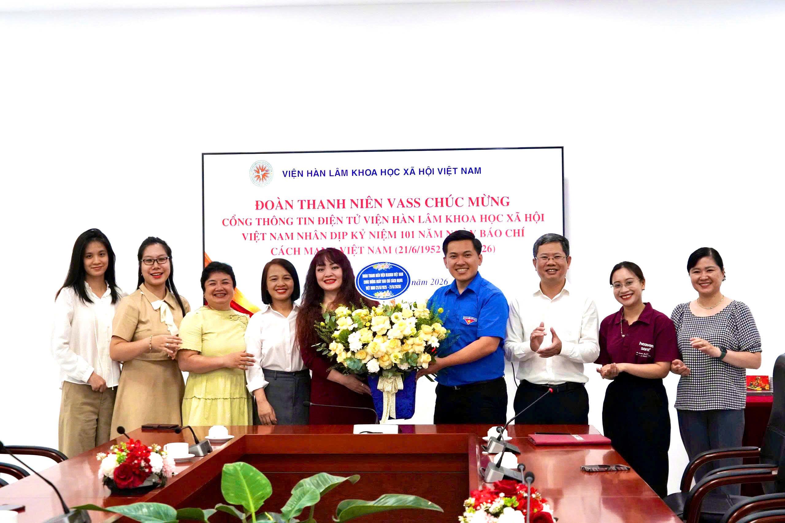 Đoàn Thanh niên chúc mừng Cổng Thông tin điện tử Viện Hàn lâm Khoa học xã hội Việt Nam nhân dịp kỷ niệm 101 năm Ngày Báo chí Cách mạng Việt Nam (21/6/1925-21/6/2026)