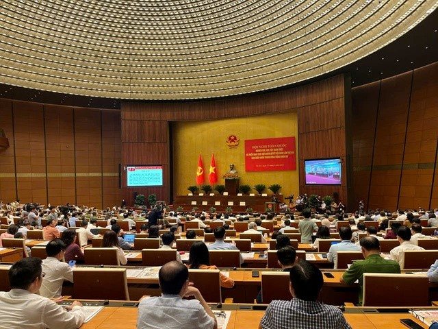 Viện Hàn lâm Khoa học xã hội Việt Nam tham dự Hội nghị toàn quốc nghiên cứu, học tập, quán triệt và triển khai thực hiện Nghị quyết Hội nghị lần thứ hai Ban Chấp hành Trung ương Đảng khóa XIV