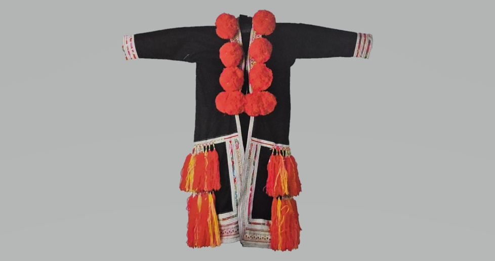 Áo dài của người Dao đỏ