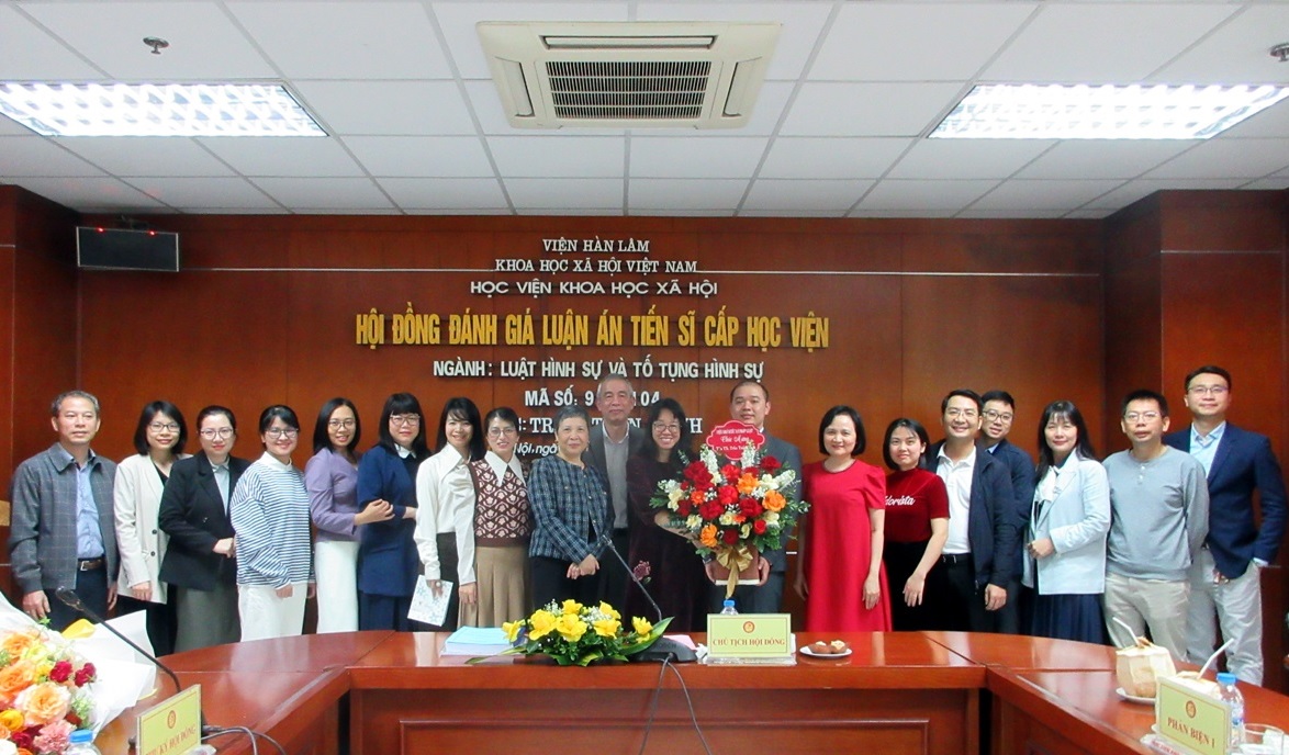 NCS. Trần Tuấn Minh bảo vệ thành công luận án tiến sĩ “Tư pháp phục hồi ở một số quốc gia trên thế giới và gợi mở cho Việt Nam”