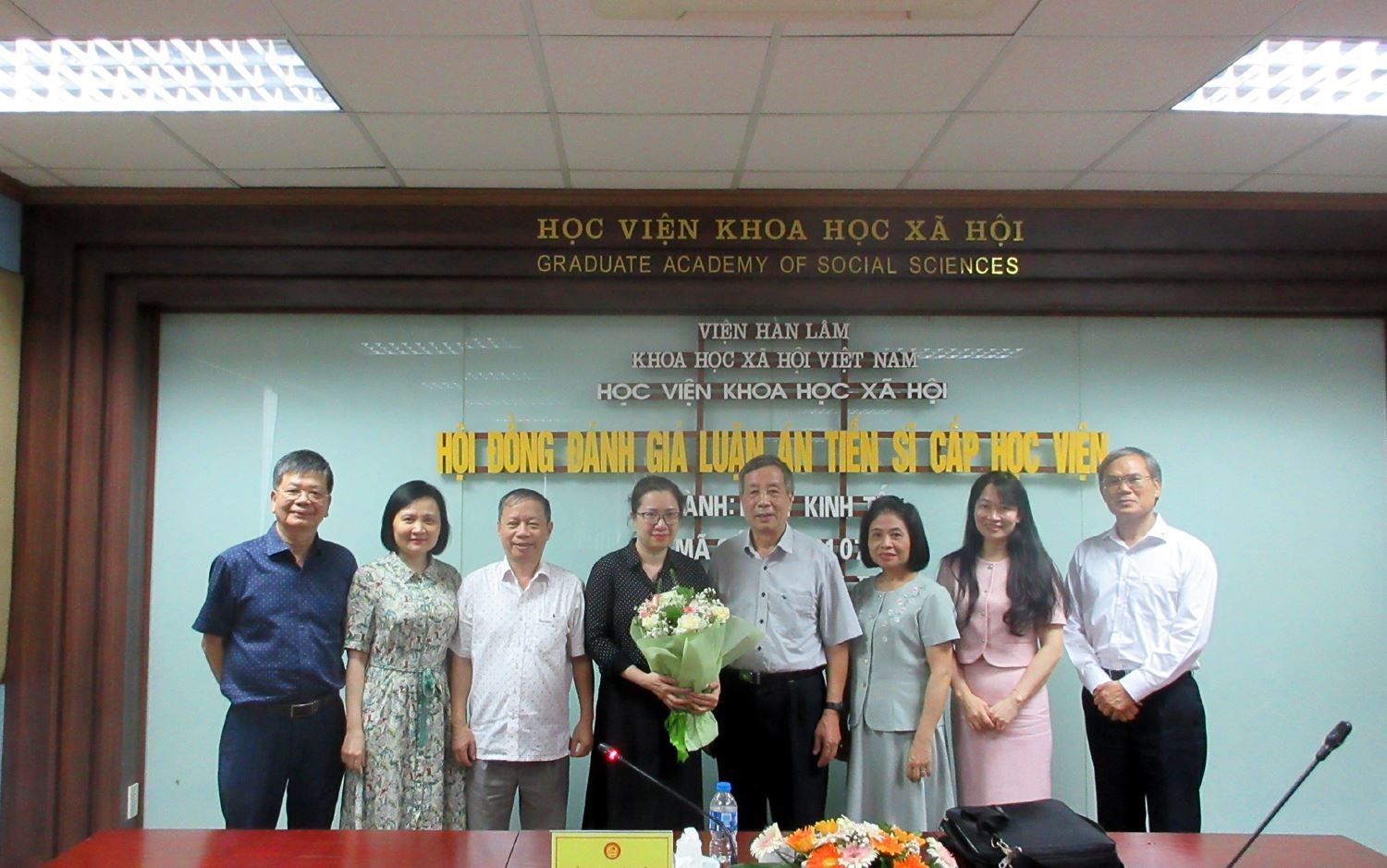 NCS. Nguyễn Thu Dung bảo vệ thành công luận án tiến sĩ “Pháp luật về đầu tư theo phương thức đối tác công tư trong lĩnh vực điện gió ở Việt Nam hiện nay”