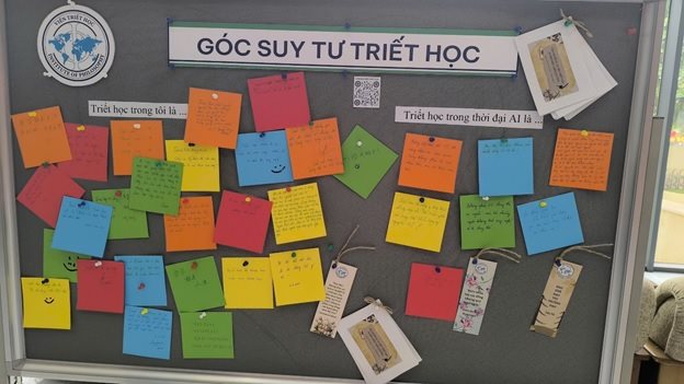 Góc “Suy tư Triết học” trong không gian trưng bày “Vững nền tảng - Sáng tương lai”: Nơi gặp gỡ của những suy tư đa diện