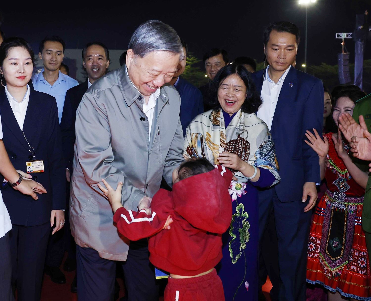 Anh-tin-bai