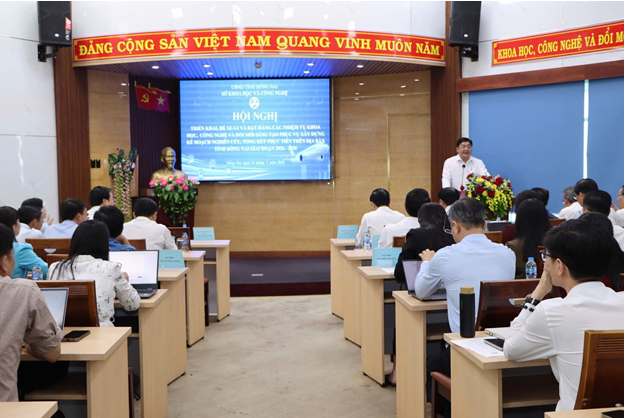 Viện Khoa học xã hội vùng Nam Bộ tham dự Hội nghị về Khoa học công nghệ tại Đồng Nai