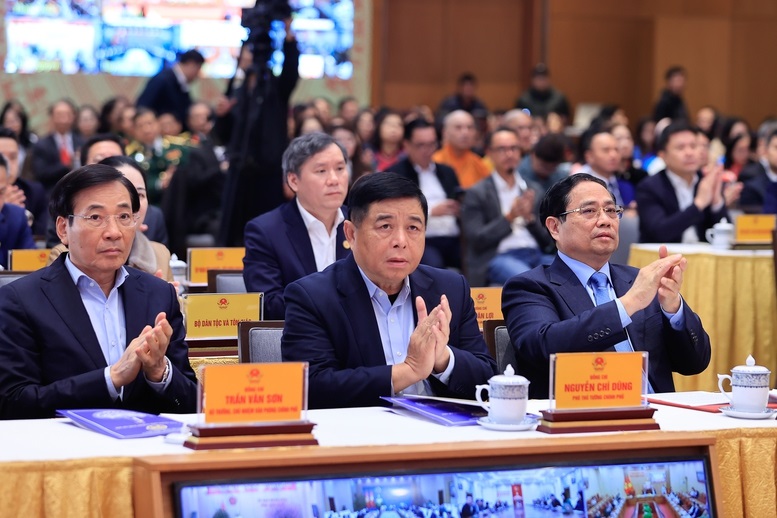 Thủ tướng: Số hóa tạo đà – Xanh hóa lan tỏa – Doanh nghiệp bứt phá – Đất nước vươn xa- Ảnh 2.