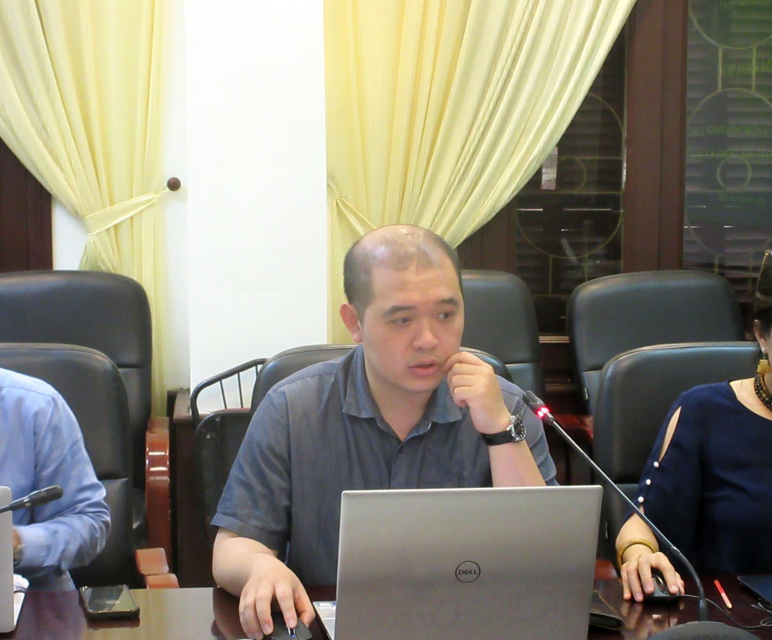 Description: Anh-tin-bai