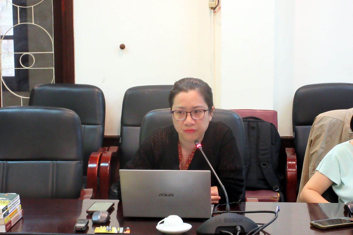 Description: Anh-tin-bai