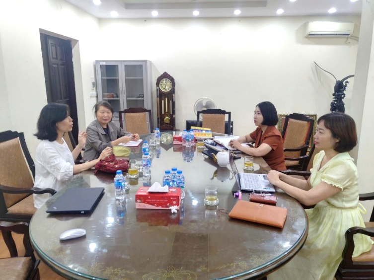 Viện Nghiên cứu Hán - Nôm tiếp và làm việc với PGS.TS Nguyễn Phương Ngọc – Phó hiệu trưởng Trường Đại học Aix-Marseille Cộng hoà Pháp 