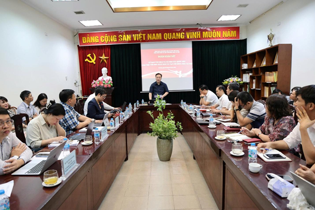 Đoàn Khảo sát Ủy ban Văn hóa và Xã hội của Quốc hội làm việc với Nhà xuất bản và Tạp chí Khoa học xã hội
