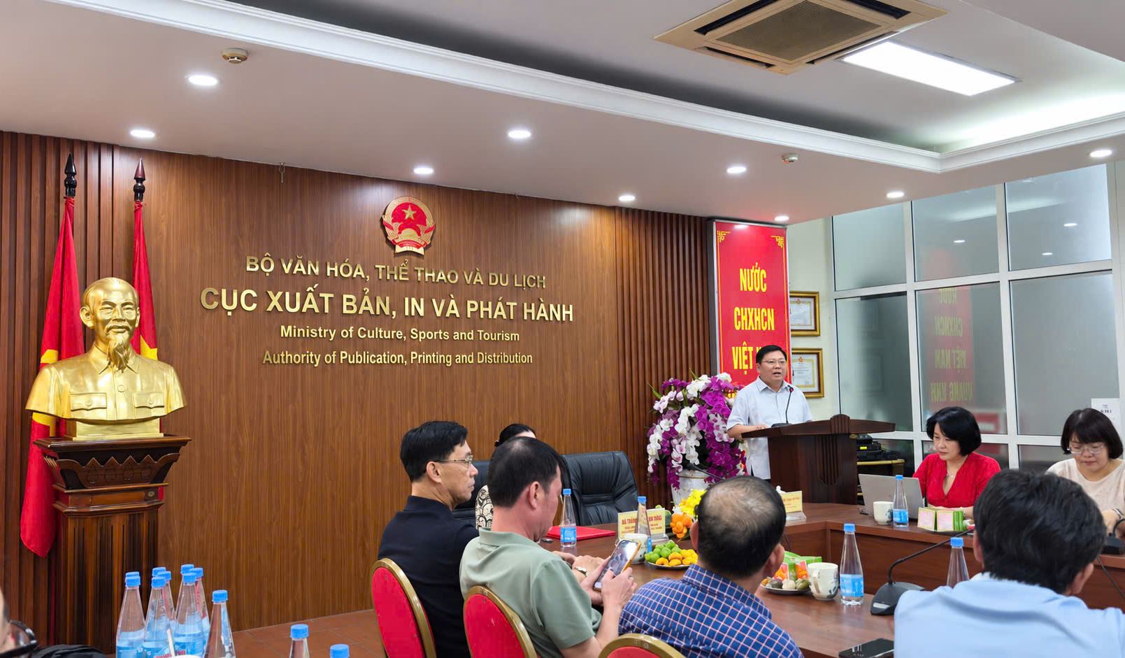 Tập huấn sử dụng bản quyền hình ảnh trong hoạt động xuất bản