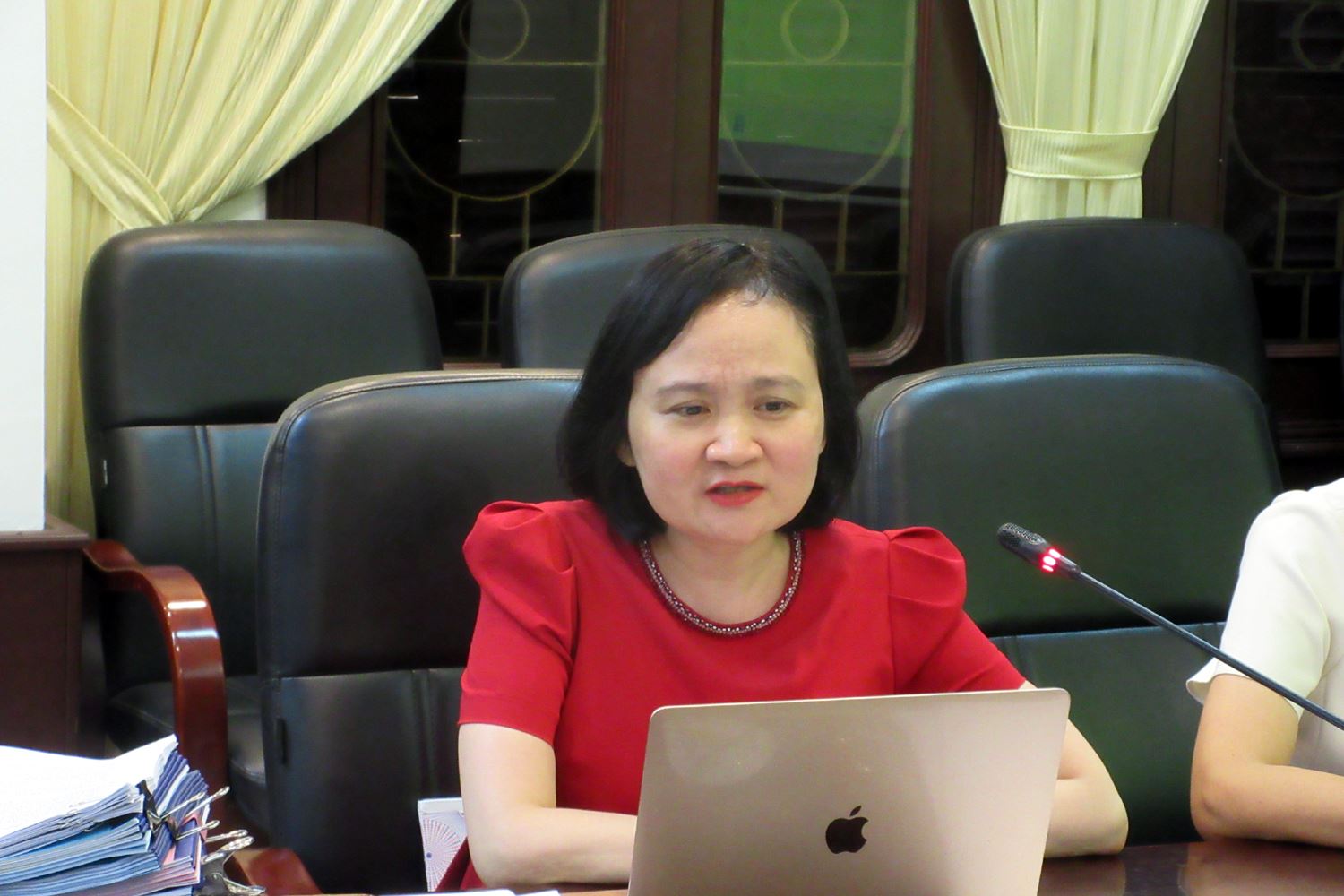 Description: Anh-tin-bai