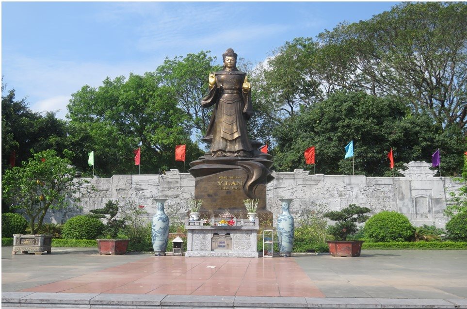 Nguyên phi Ỷ Lan với vương triều Lý
