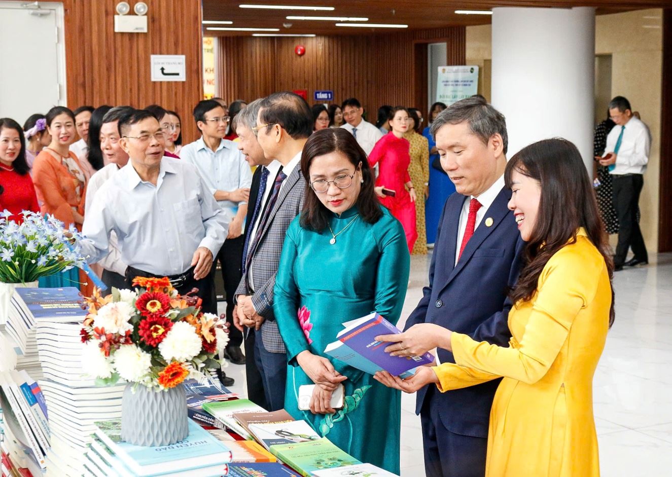 Lan tỏa những giá trị học thuật từ “Địa lý nhân văn - Kiến tạo phát triển”