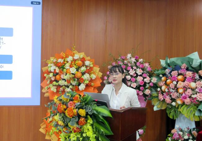 Phát triển kỹ năng và chuyển đổi nghề cho người lao động trong bối cảnh chuyển đổi số ở Việt Nam: Thực trạng pháp luật và giải pháp hoàn thiện