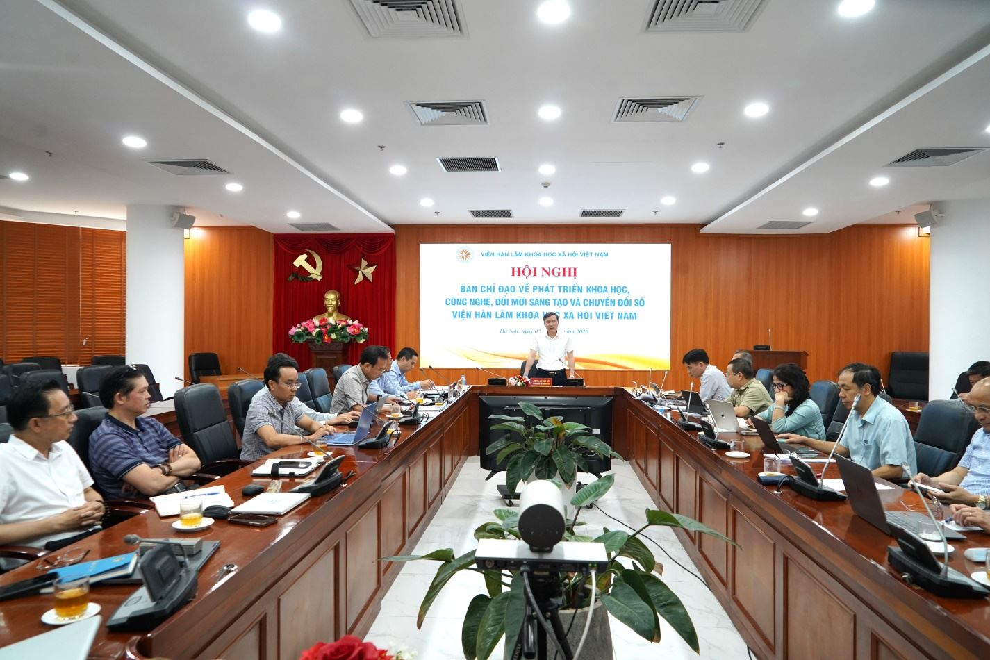 Hội nghị Ban Chỉ đạo về phát triển khoa học, công nghệ, đổi mới sáng tạo và chuyển đổi số của Viện Hàn lâm Khoa học xã hội Việt Nam