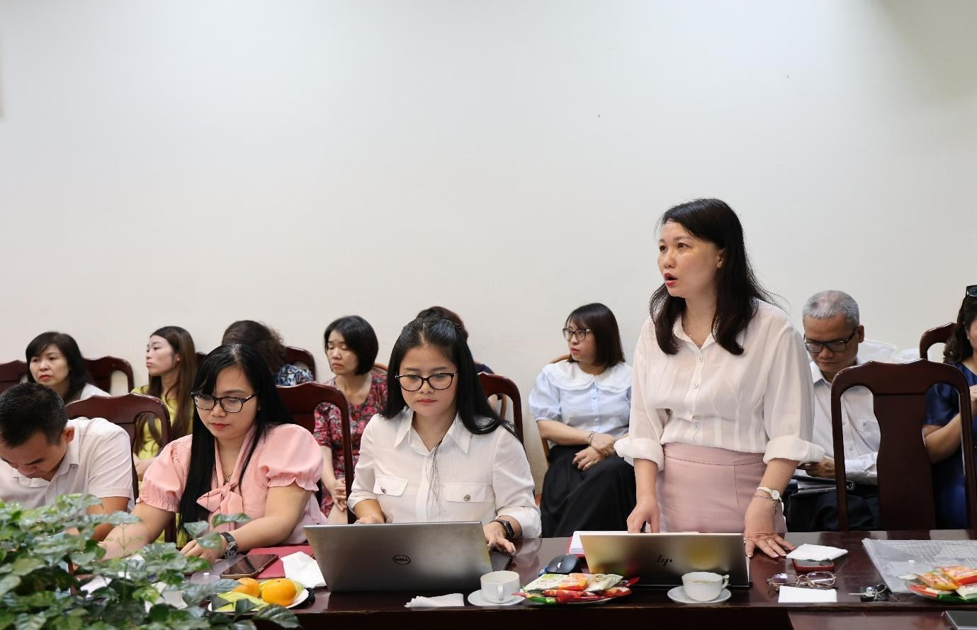 C:\Users\Thanh\Desktop\ẢNH CƠ QUAN\IMG_0194.JPG