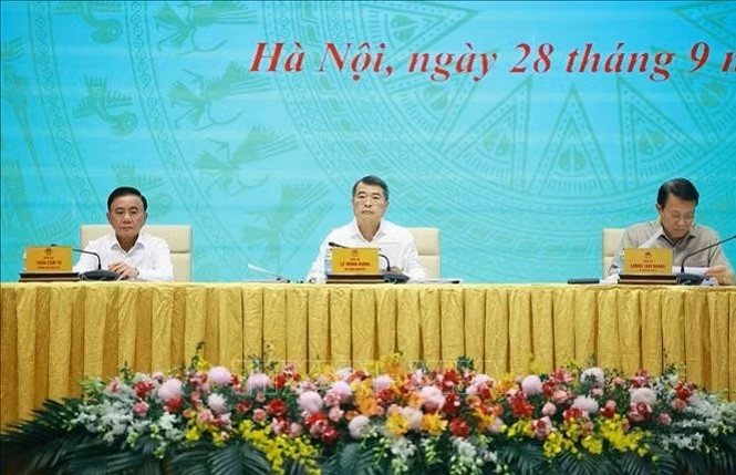 Thủ tướng Lê Minh Hưng: Phát triển công nghệ phải tạo giá trị, có đóng góp thực chất vào tăng trưởng