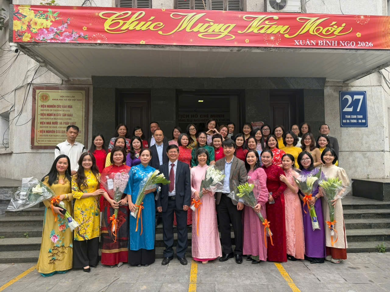 Viện Nghiên cứu Con người, Gia đình và Giới chào mừng Ngày Quốc tế Phụ nữ 8/3 và Ngày Quốc tế Hạnh phúc 20/3