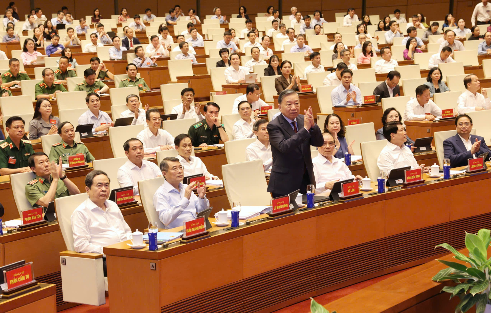 Trên 2,8 triệu đại biểu tham dự Hội nghị toàn quốc quán triệt và triển khai thực hiện Nghị quyết Hội nghị Trung ương 3, khoá XIV