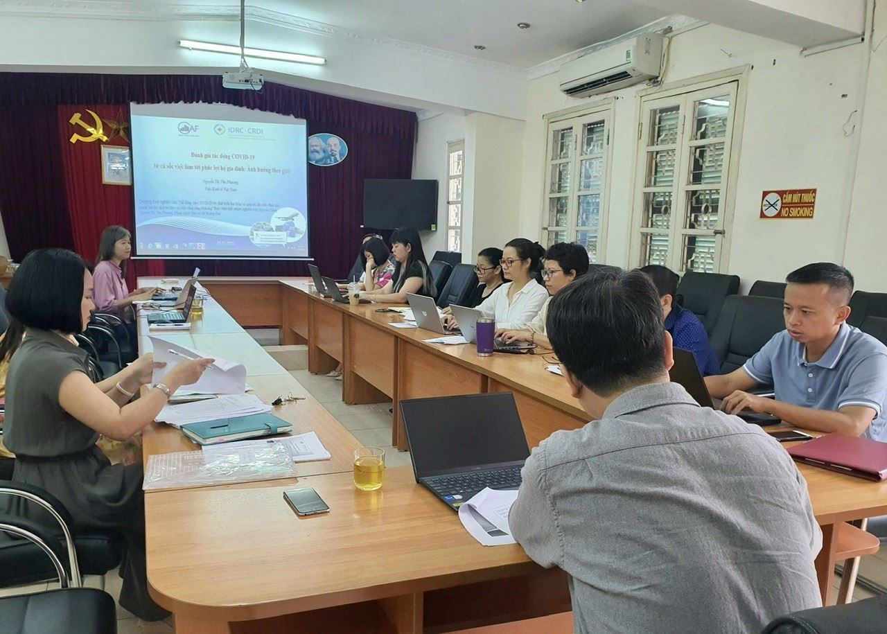 Tọa đàm kỹ thuật “Đánh giá tác động COVID-19 từ cú sốc việc làm tới phúc lợi hộ gia đình: Ảnh hưởng theo giới”