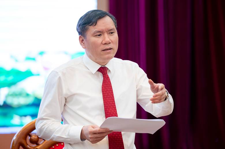 Ủy viên TƯĐ, Chủ tịch Viện hàn lâm khoa học xã hội Việt Nam Lê Văn Lợi