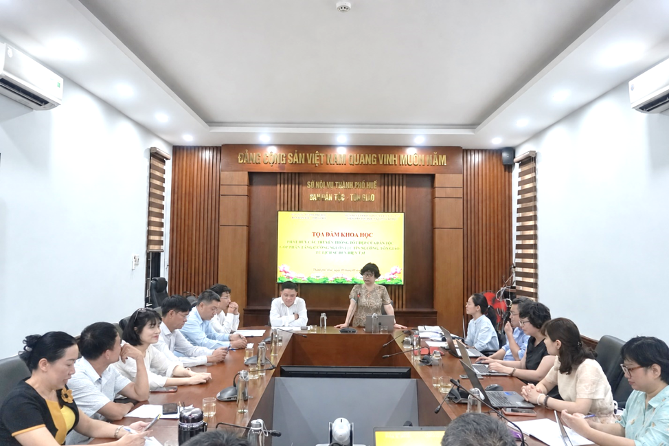 CÁC TRUYỀN THỐNG TỐT ĐẸP CỦA DÂN TỘC VÀ NGUỒN LỰC TÍN NGƯỠNG, TÔN GIÁO TẠI THÀNH PHỐ HUẾ