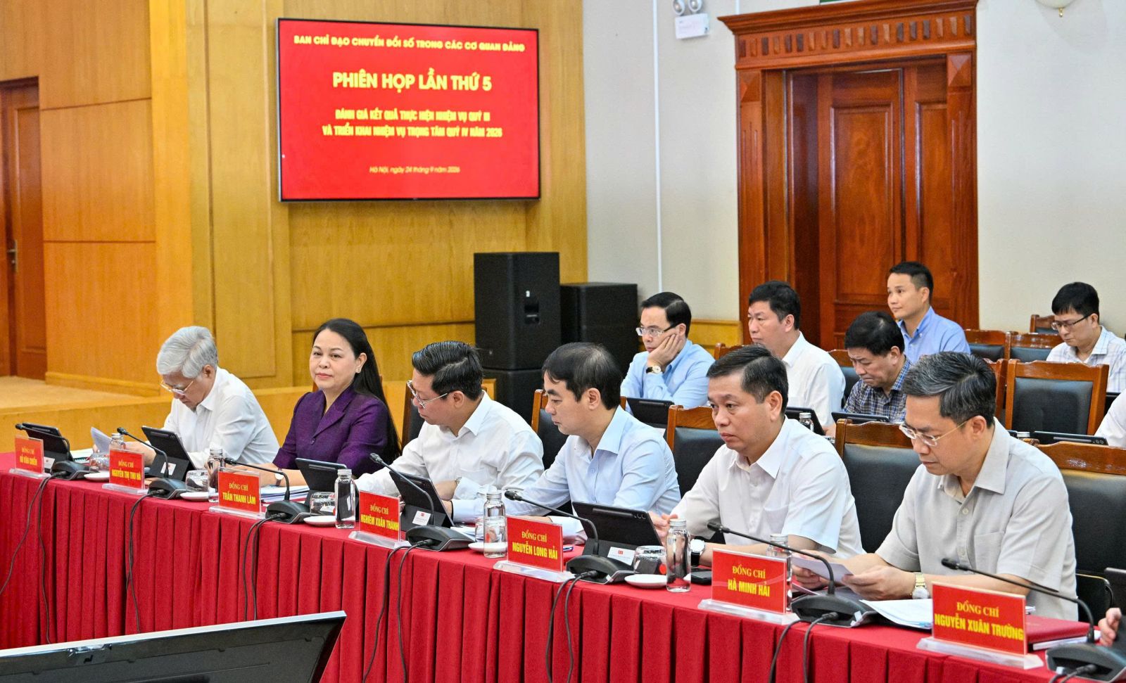 Anh-tin-bai