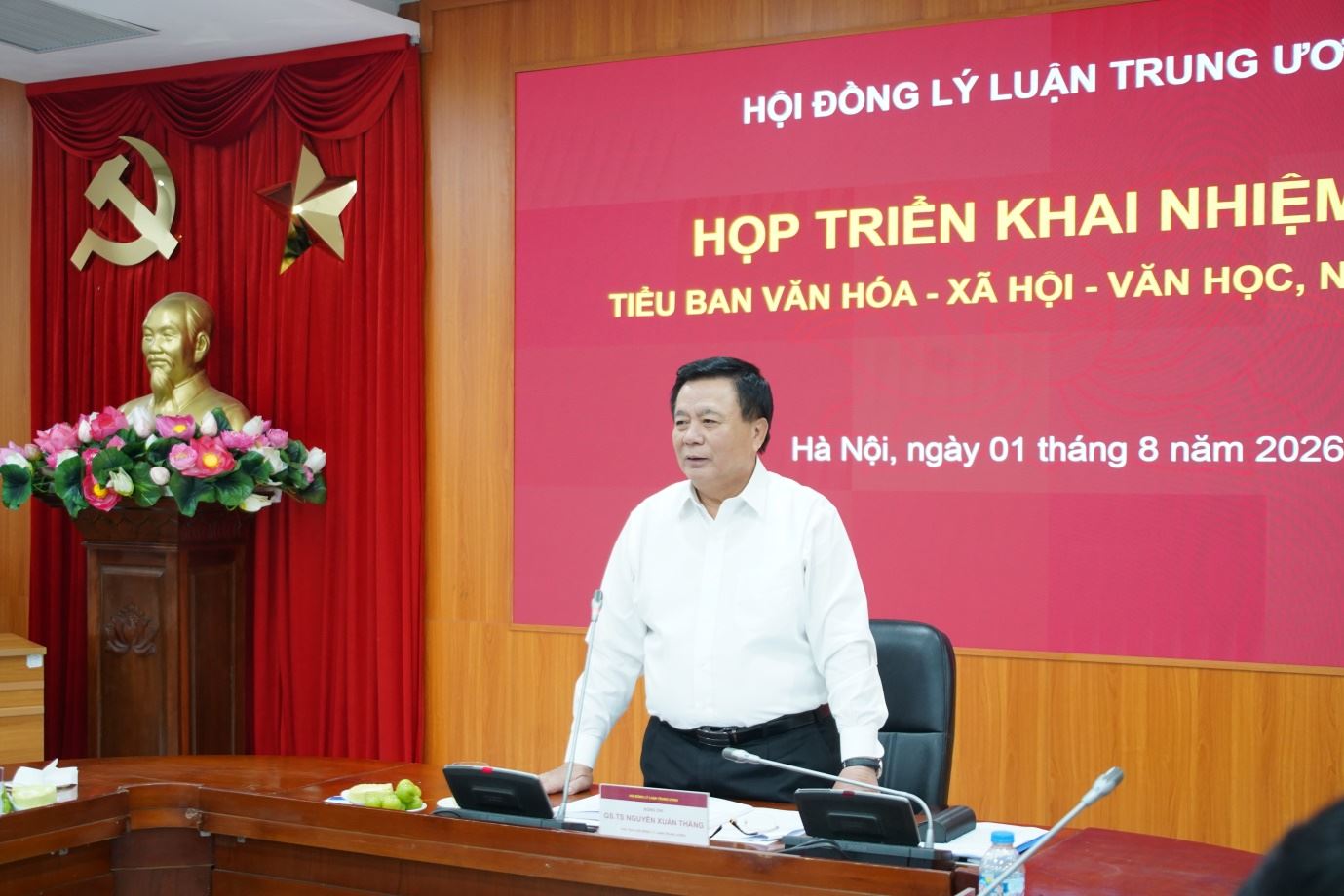 Anh-tin-bai