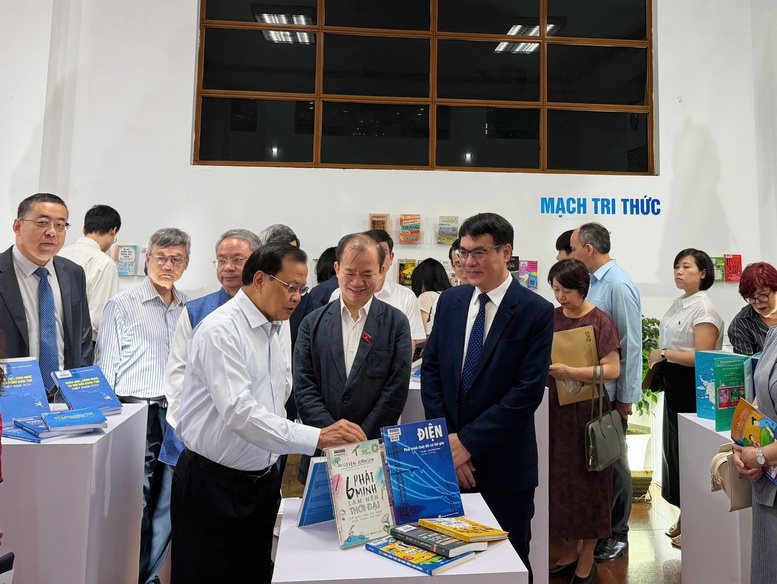 Khai mạc Ngày Sách và Văn hóa đọc Việt Nam năm 2026-Lan tỏa giá trị tri thức trong kỷ nguyên số - Ảnh 2.