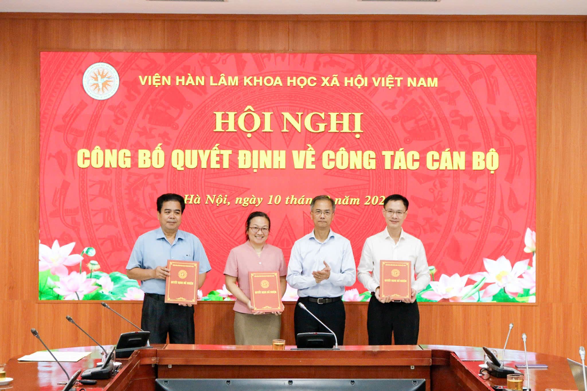 Viện Hàn lâm Khoa học xã hội Việt Nam tổ chức Hội nghị công bố Quyết định về công tác cán bộ