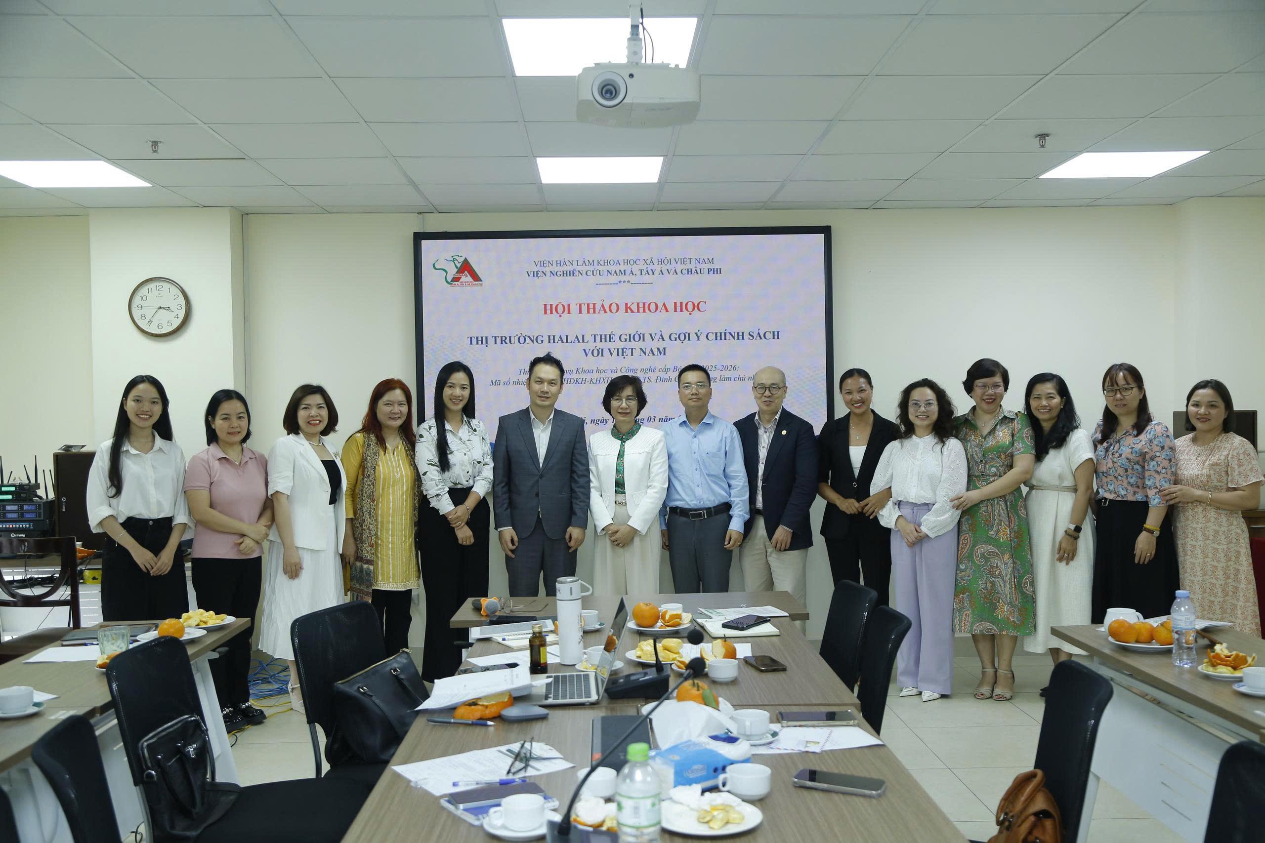 Hội thảo khoa học: “Một số giải pháp và gợi ý chính sách tiếp cận thị trường Halal thế giới”