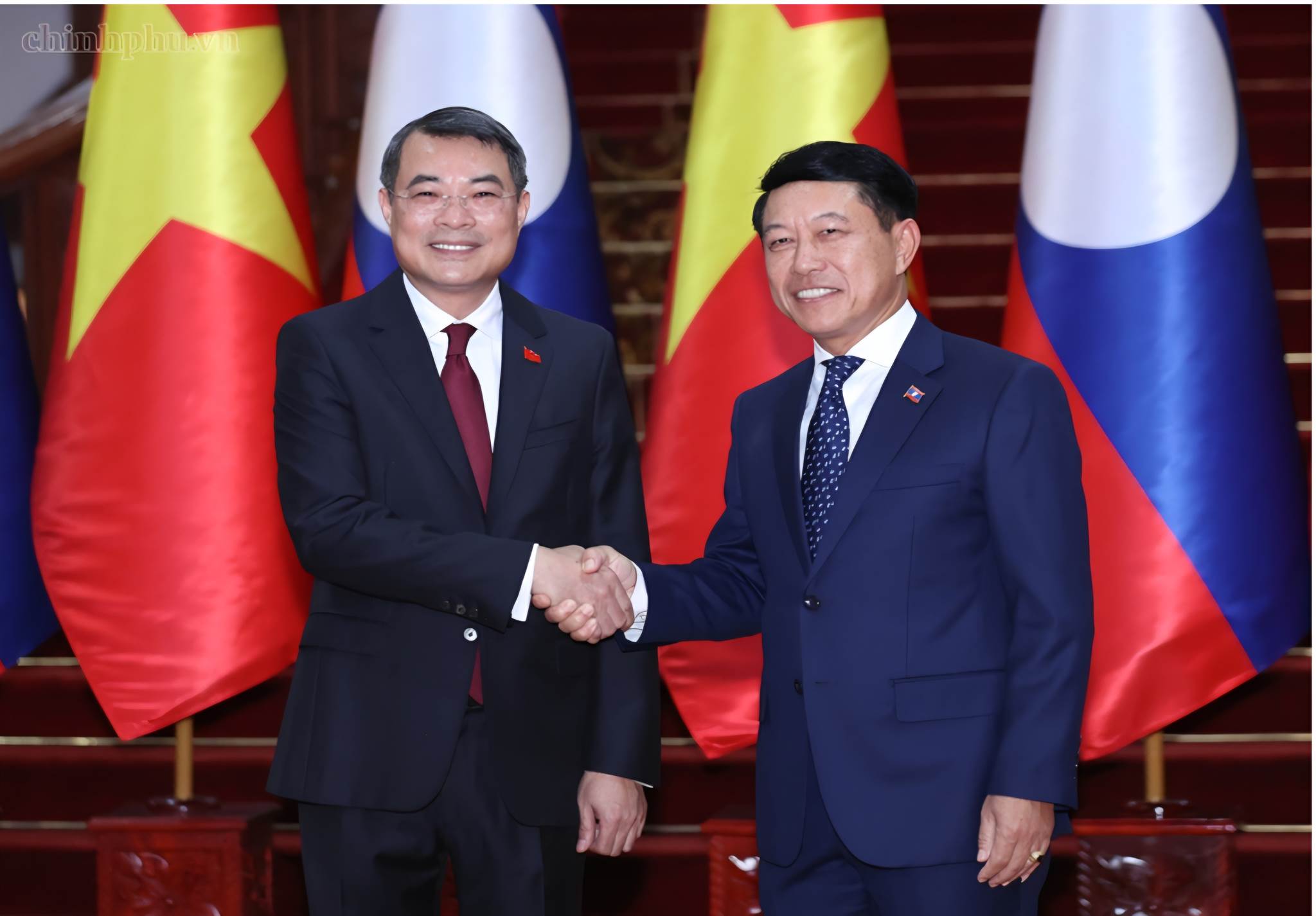 Ý nghĩa chuyến thăm Cộng hòa Dân chủ Nhân dân Lào của  Thủ tướng Lê Minh Hưng