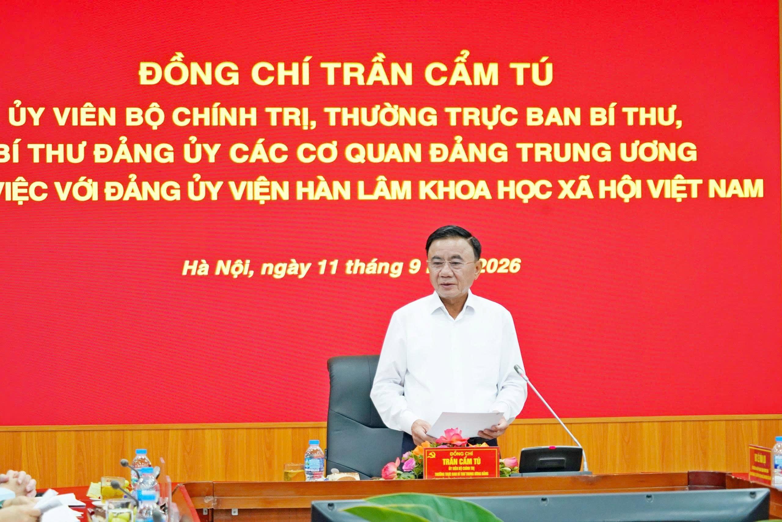 Đồng chí Trần Cẩm Tú, Ủy viên Bộ Chính trị, Thường trực Ban Bí thư, Bí thư Đảng ủy các cơ quan Đảng Trung ương làm việc với Đảng ủy Viện Hàn lâm Khoa học xã hội Việt Nam