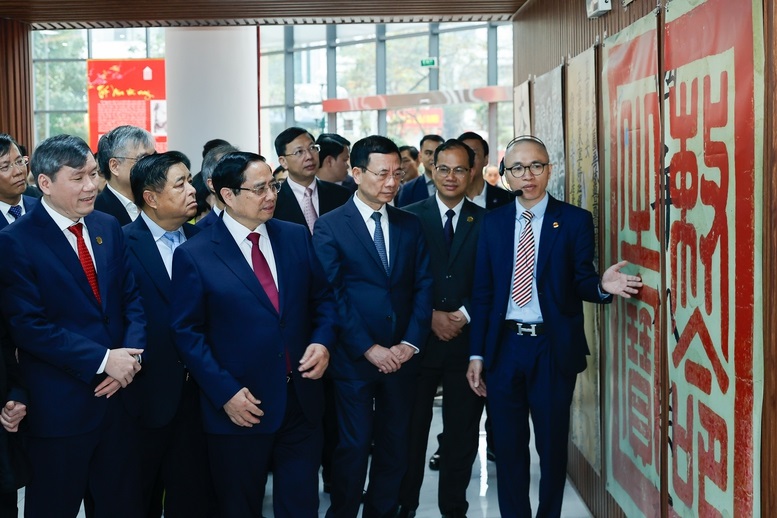 Thủ tướng: Khoa học xã hội và nhân văn là nền tảng tư duy, là kim chỉ nam cho hoạch định đường lối- Ảnh 3.