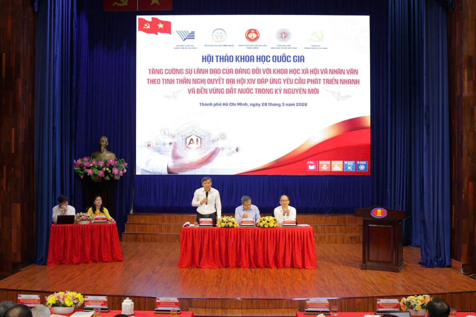 “Tăng cường sự lãnh đạo của Đảng đối với KHXH và nhân văn theo tinh thần Nghị quyết Đại hội XIV đáp ứng yêu cầu phát triển nhanh và bền vững đất nước trong kỷ nguyên mới”